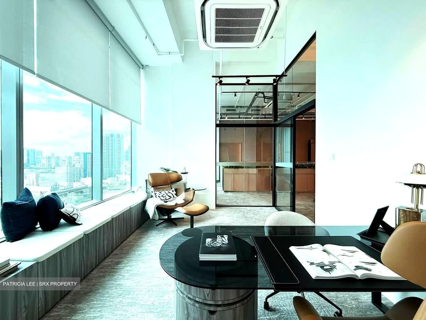 Arc 380 (D8), Office #596848271